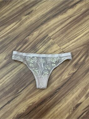 Victoria's Secret Beige Floral Lace Thong